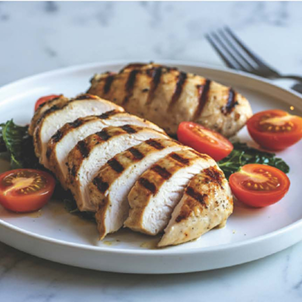 Pechugas de Pollo Broiler: Servido en plato